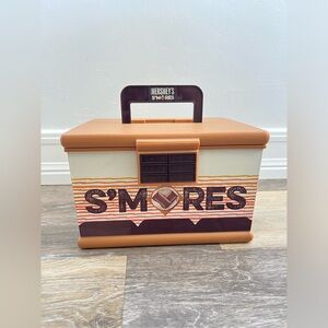 Mr.Bar-B-Q Hershey's Deluxe S'mores Caddy Storage Case Like New